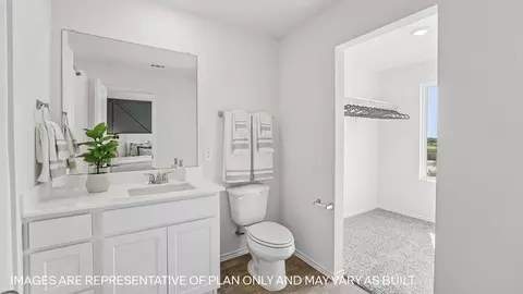 Bath - 1122 Celosia Loop, Kyle, TX 78640 photo 1 of 7
