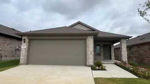 437 Red Admiral Ln, Ponder, TX 76259