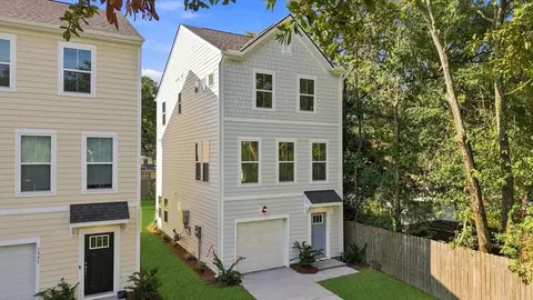 1816 Helm Ave, North Charleston, SC 29405