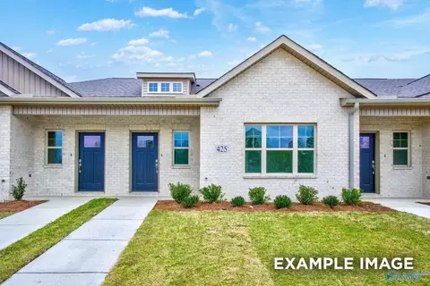 410 Clyde Ln, Hartselle, AL 35640