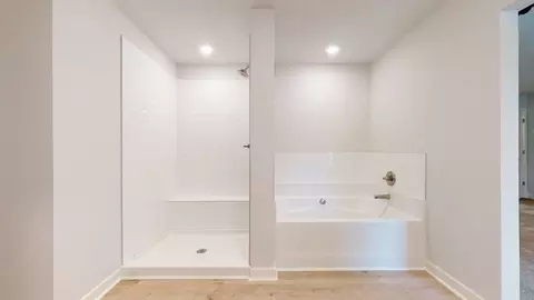 Bath - 94 Jacoby Dr, Fairburn, GA 30213 photo 1 of 8
