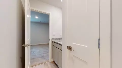 Entry Way - 94 Jacoby Dr, Fairburn, GA 30213 photo 5 of 6