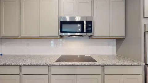 Kitchen - 94 Jacoby Dr, Fairburn, GA 30213 photo 1 of 6
