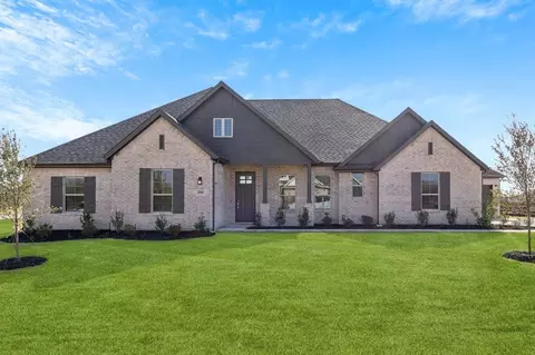 4560 Night Hawk Trl, Waxahachie, TX 75165