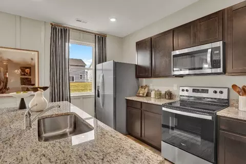 Kitchen - 1020 Goldenaster Way, Joppa, MD 21085 photo 2 of 12
