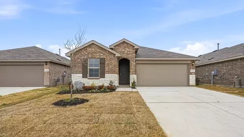 5313 Legends Way, Krum, TX 76249