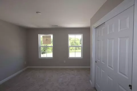 Bedroom - 5775 Irwin Dr, Cincinnati, OH 45248 photo 3 of 13