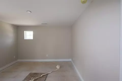 Bedroom - 5775 Irwin Dr, Cincinnati, OH 45248 photo 5 of 13
