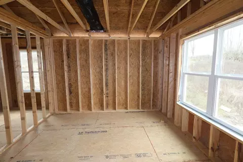 Bedroom - 5775 Irwin Dr, Cincinnati, OH 45248 photo 6 of 13