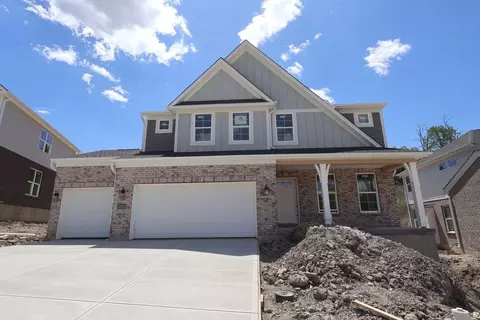 Exterior - 5775 Irwin Dr, Cincinnati, OH 45248 photo 3 of 17