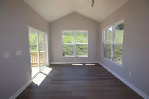 Living - 5775 Irwin Dr, Cincinnati, OH 45248 photo 4 of 8