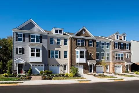 8854 Queensferry Rd, Manassas, VA 20112