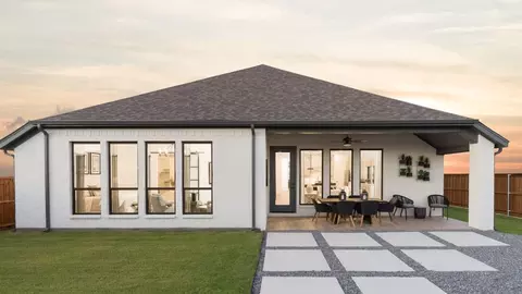 Exterior - 1101 Sandgate Dr, Forney, TX 75126 photo 6 of 13