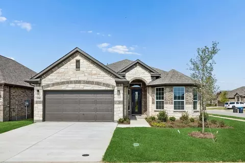 10300 Tapioca St, Crowley, TX 76036