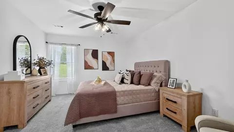 Bedroom - 1633 Rambling Brook Dr, Benton, AR 72015 photo 1 of 4