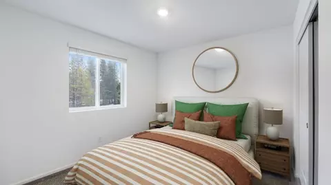 Bedroom - 16613 Blue Pine St, La Pine, OR 97739 photo 2 of 3