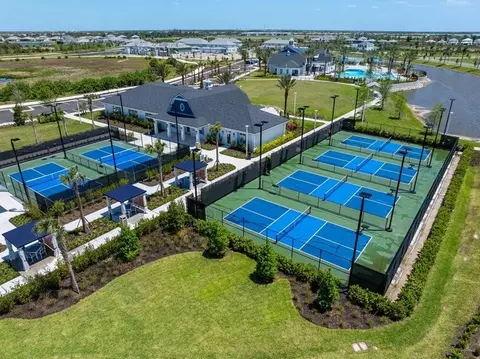 View/Area - 17866 Foxtail Loop, Venice, FL 34293 photo 7 of 22