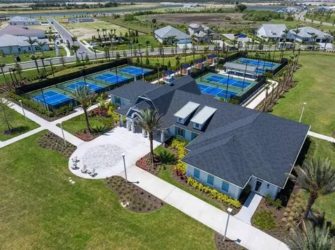 View/Area - 17866 Foxtail Loop, Venice, FL 34293 photo 8 of 22