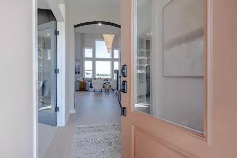 Entry Way - 4203 Altman Ave, Springfield, OH 45505 photo 3 of 3