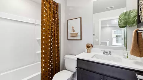 Bath - 22205 E 6th Ave, Aurora, CO 80018 photo 2 of 2