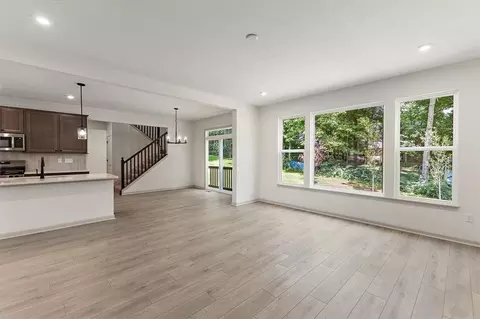 Living - 178 Farmstead Blvd, Springboro, OH 45066 photo 2 of 6