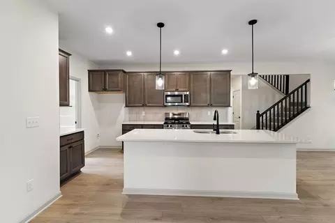 Kitchen - 178 Farmstead Blvd, Springboro, OH 45066 photo 1 of 6