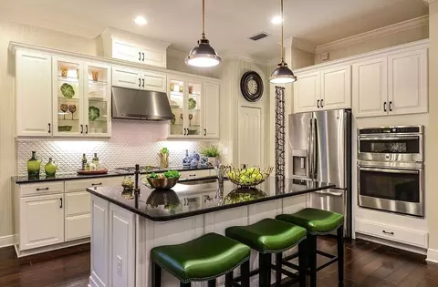Kitchen - 13427 Old Creek Ct, Parrish, FL 34219 photo 1 of 3