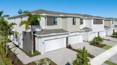 9854 SW Torquay Dr, Port Saint Lucie, FL 34987