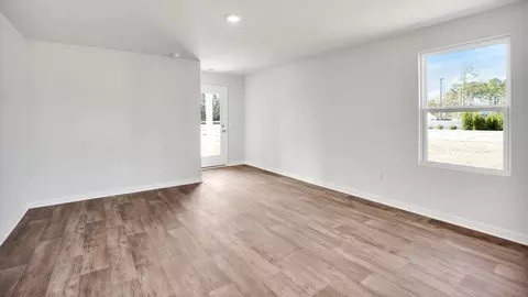 Living - 1213 Skystone Loop NE, Supply, NC 28462 photo 2 of 4