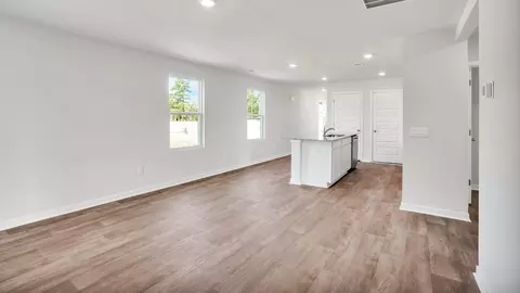 Living - 1213 Skystone Loop NE, Supply, NC 28462 photo 3 of 4