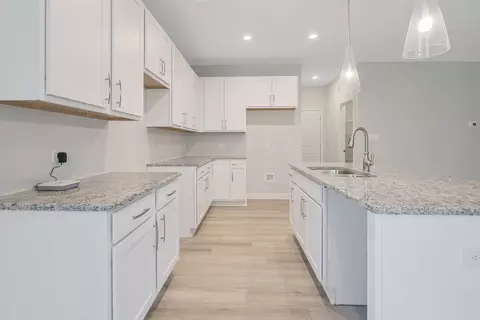 Kitchen - Montevallo Lane, Ayden, NC 28513 photo 29 of 36