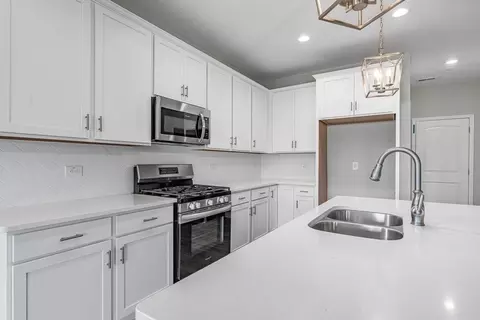 Kitchen - Montevallo Lane, Ayden, NC 28513 photo 11 of 31