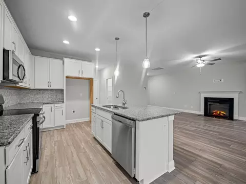 Kitchen - Montevallo Lane, Ayden, NC 28513 photo 30 of 36
