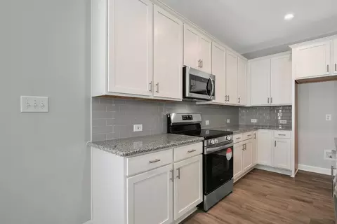 Kitchen - Montevallo Lane, Ayden, NC 28513 photo 33 of 36