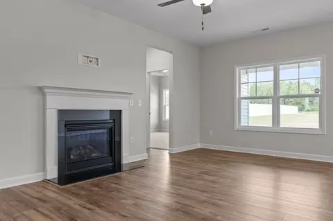 Living - Montevallo Lane, Ayden, NC 28513 photo 16 of 19