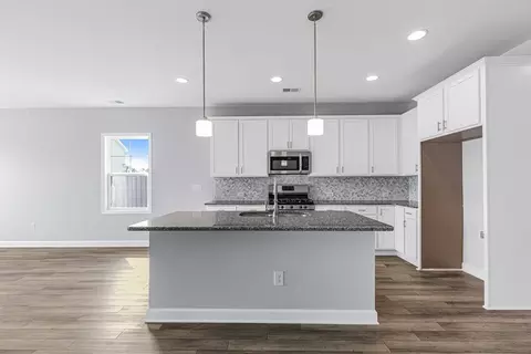 Kitchen - Montevallo Lane, Ayden, NC 28513 photo 7 of 36