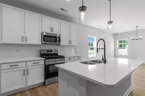 Kitchen - Montevallo Lane, Ayden, NC 28513 photo 23 of 36