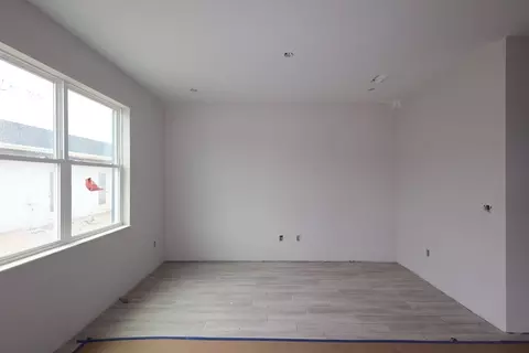 Living - 1385 Hyde St, Saint Cloud, FL 34771 photo 2 of 5