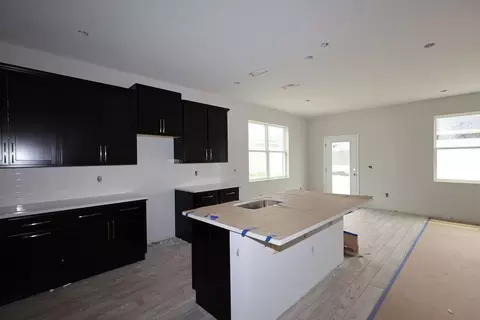 Kitchen - 1385 Hyde St, Saint Cloud, FL 34771 photo 1 of 2