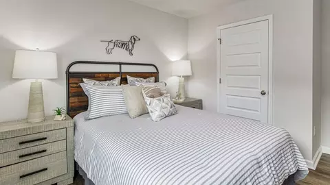 Bedroom - 6573 Firefly Dr, Milton, FL 32583 photo 1 of 8