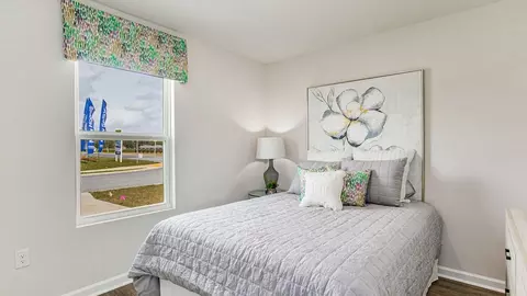 Bedroom - 6573 Firefly Dr, Milton, FL 32583 photo 2 of 10