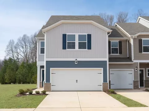 1066 Winding Spring Dr, Mebane, NC 27302