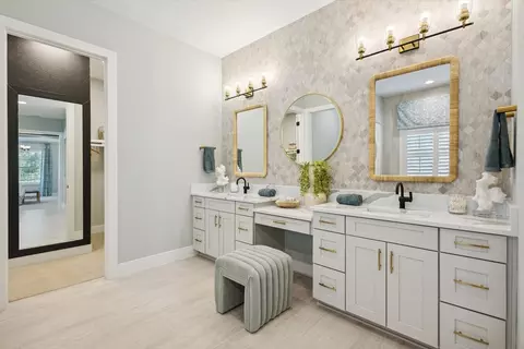 Bath - 12857 Daleridge Pl, Riverview, FL 33579 photo 2 of 7