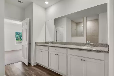 Entry Way - 100 Bentgrass Rd S, Freeport, FL 32439 photo 2 of 2