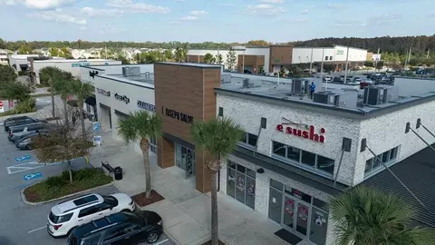 Exterior - 2835 Soleta Vw, Odessa, FL 33556 photo 6 of 7