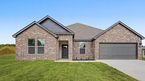 34 Plantation Dr, Mayflower, AR 72106