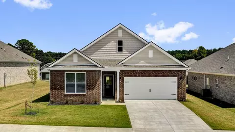 48 Spirit Dance Dr, Byhalia, MS 38611