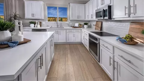 Kitchen - 2089 Cyclone Dr, Manteca, CA 95336 photo 2 of 8