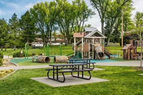Exterior - 12366 W 58th Pl, Arvada, CO 80004 photo 5 of 5