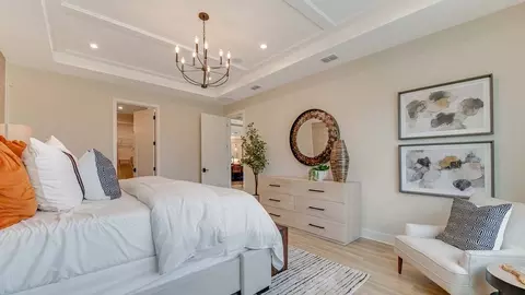 Bedroom - 5035 Shade Forest Dr, Parrish, FL 34219 photo 2 of 5